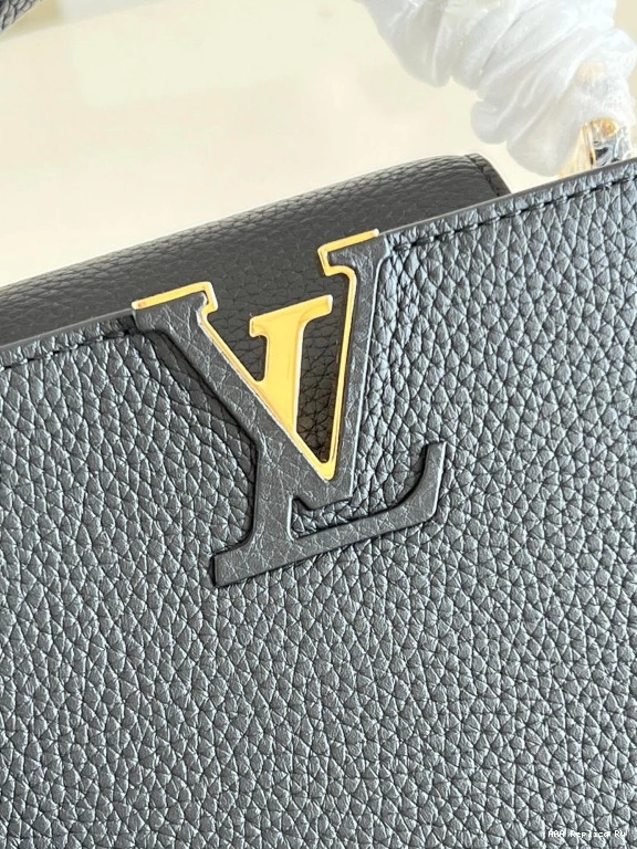 AAA Replica Ru MINI VUITTON LOUIS CAPUCINES 0813